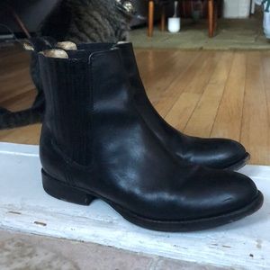 Frye Jamie Chelsea boots - lightly worn